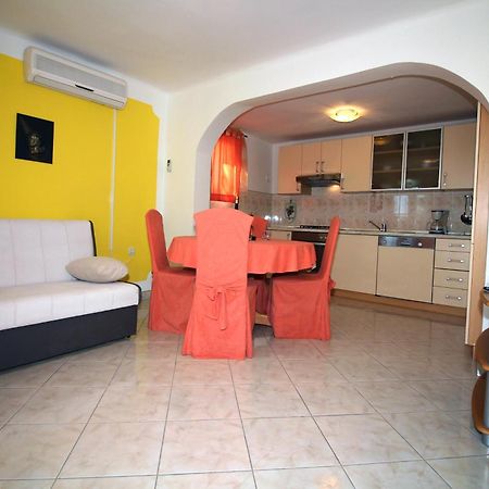 Apartments Villa Russo Tisno Zewnętrze zdjęcie